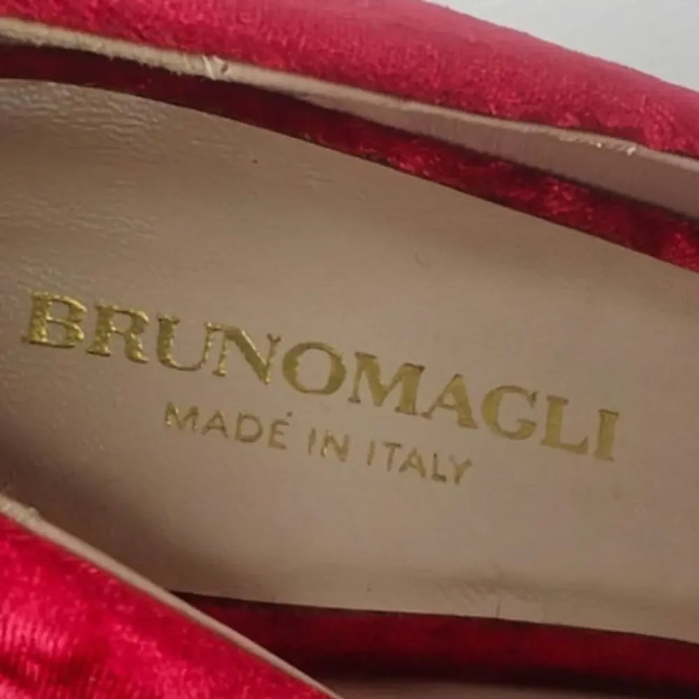 Red Velvet Pointed toe Pumps by Brunomagli sz 7